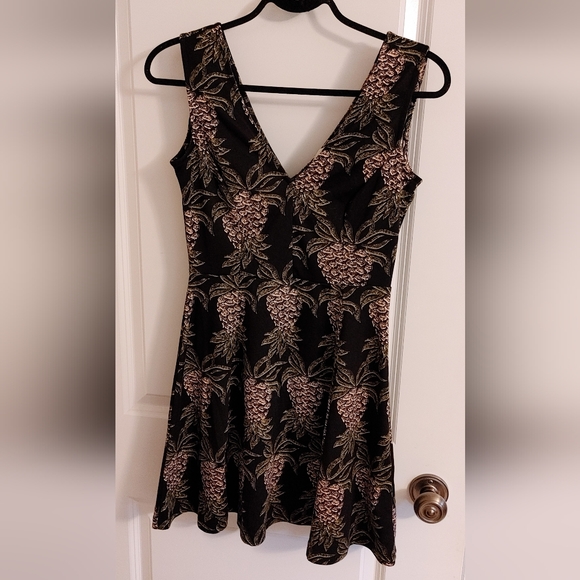 H&M Pineapple Dress - Picture 3 of 6